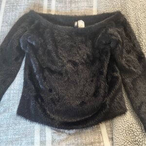 H&M Divided Black Fuzzy Sweater